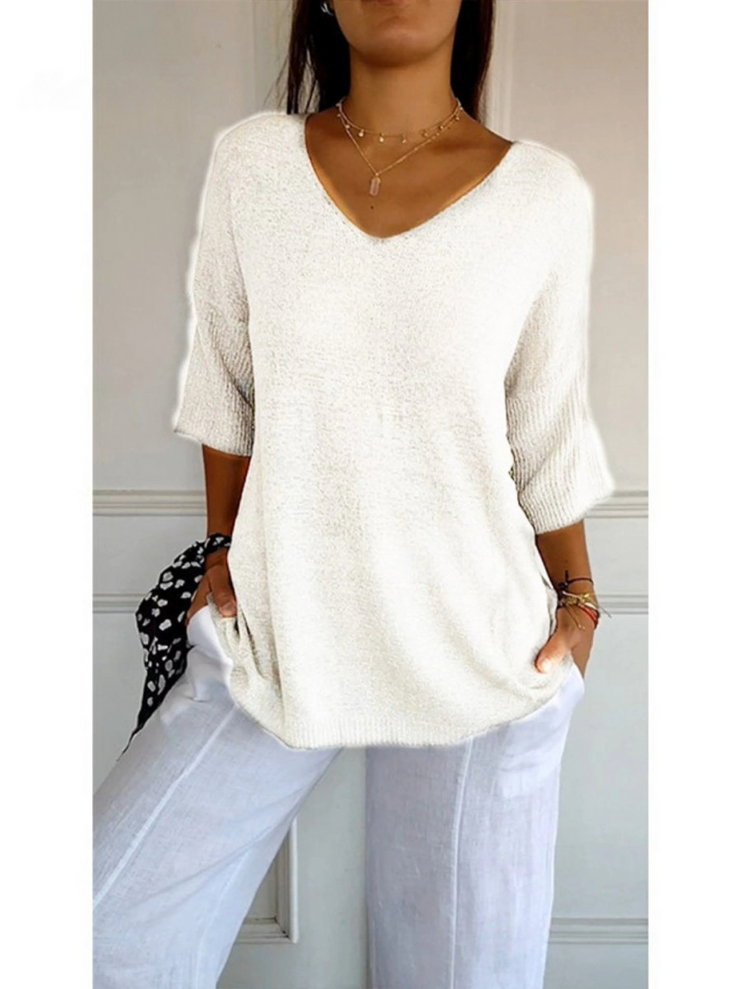 Clara – Women’s Knitted V-Neck Sleeve Top