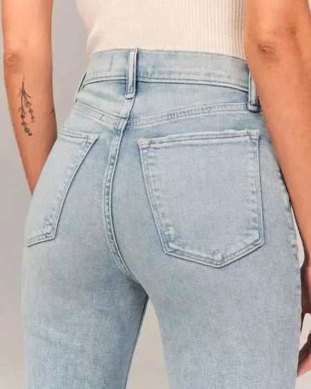 Valencia - High-Rise Flare Jeans