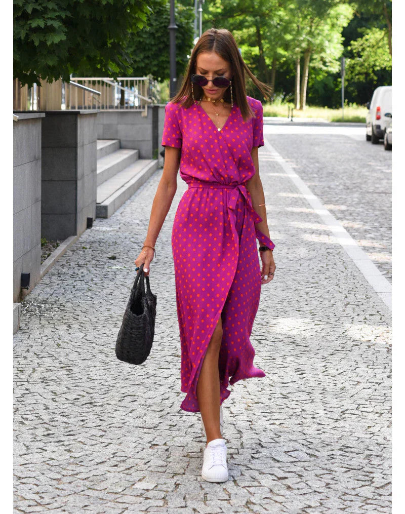 Suzanne – Elegant V-Neck Dress