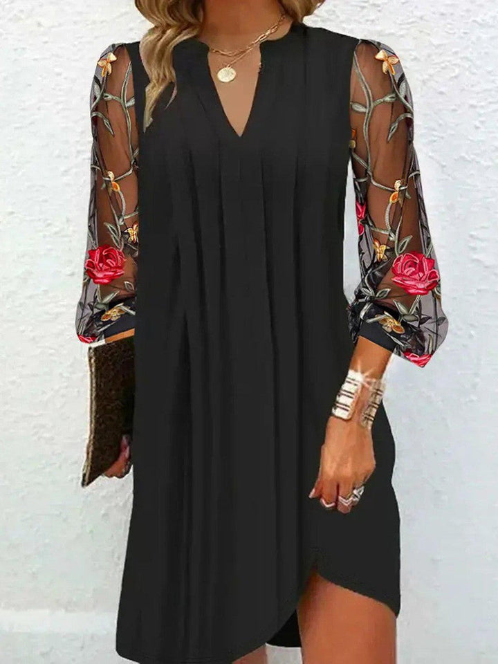 Ava | Elegant V-Neck Mini Dress