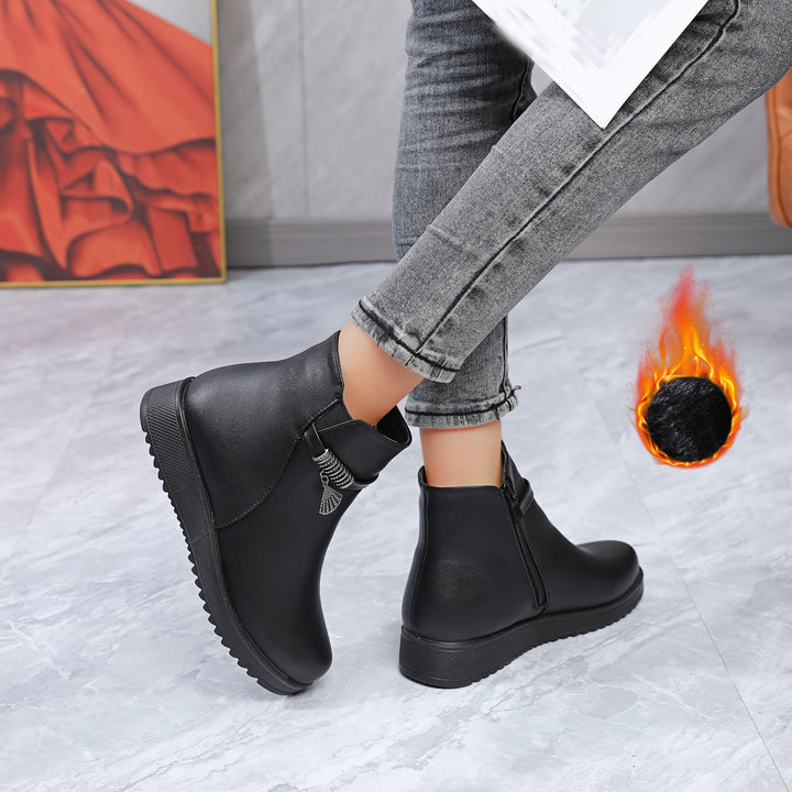 Frostlane – Lightweight Weather-Resistant Boots