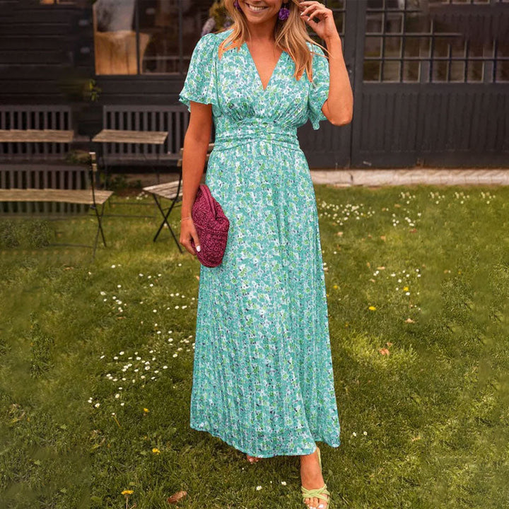 Vivienne – Women’s V-Neck Dress