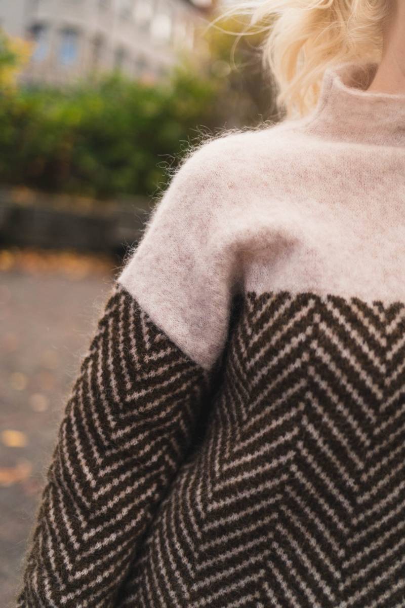 Adelie | Premium Turtleneck Knit